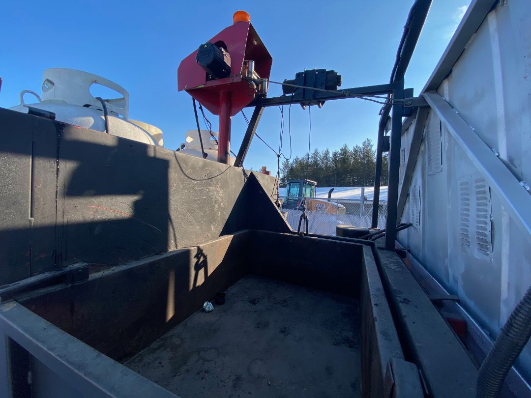 2002 INTERNATIONAL 4300 - Image 23